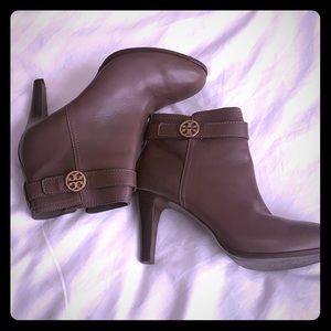 Tory Burch Boots